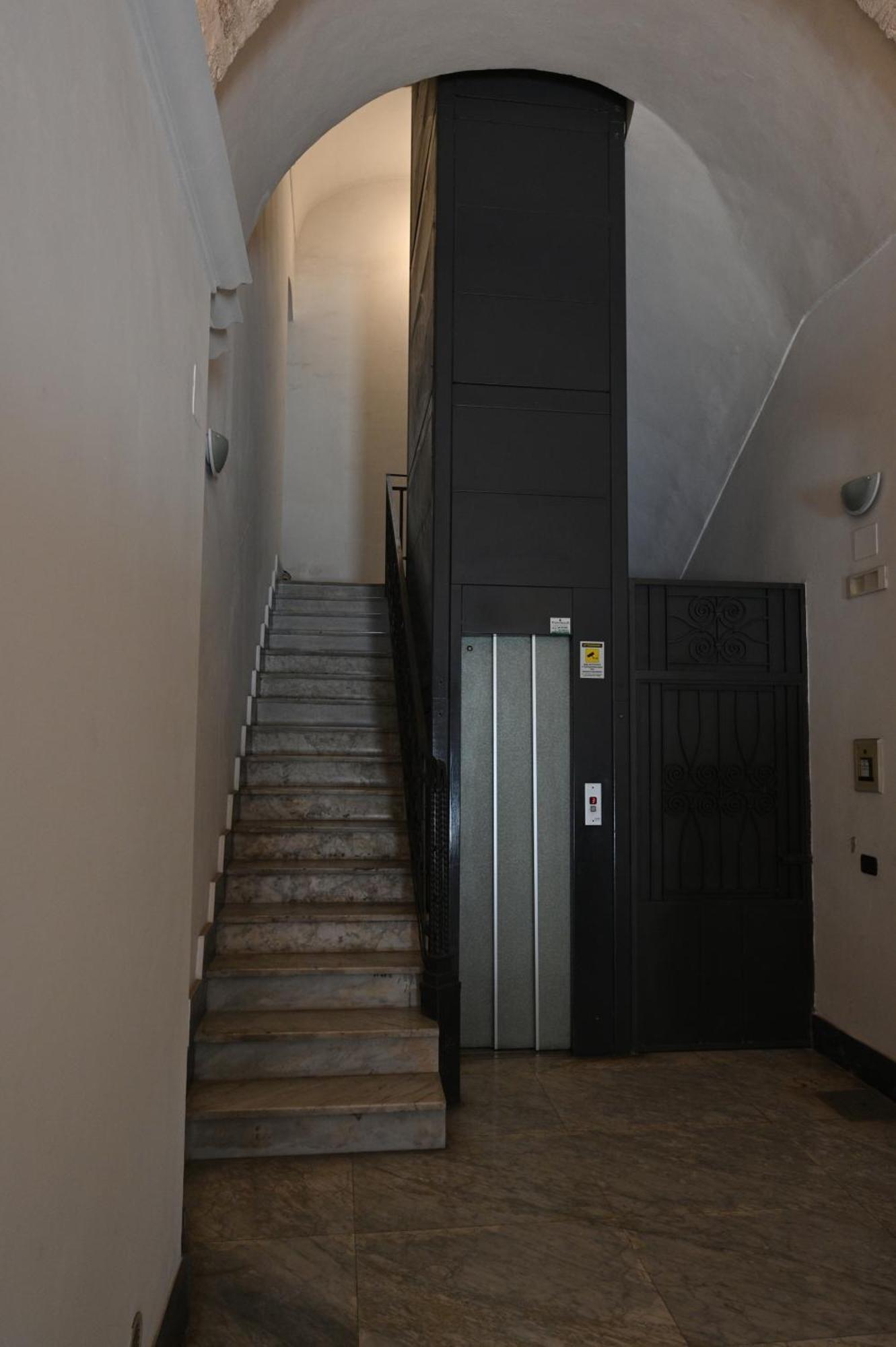 Terrazza128 Lägenhet Bari Exteriör bild