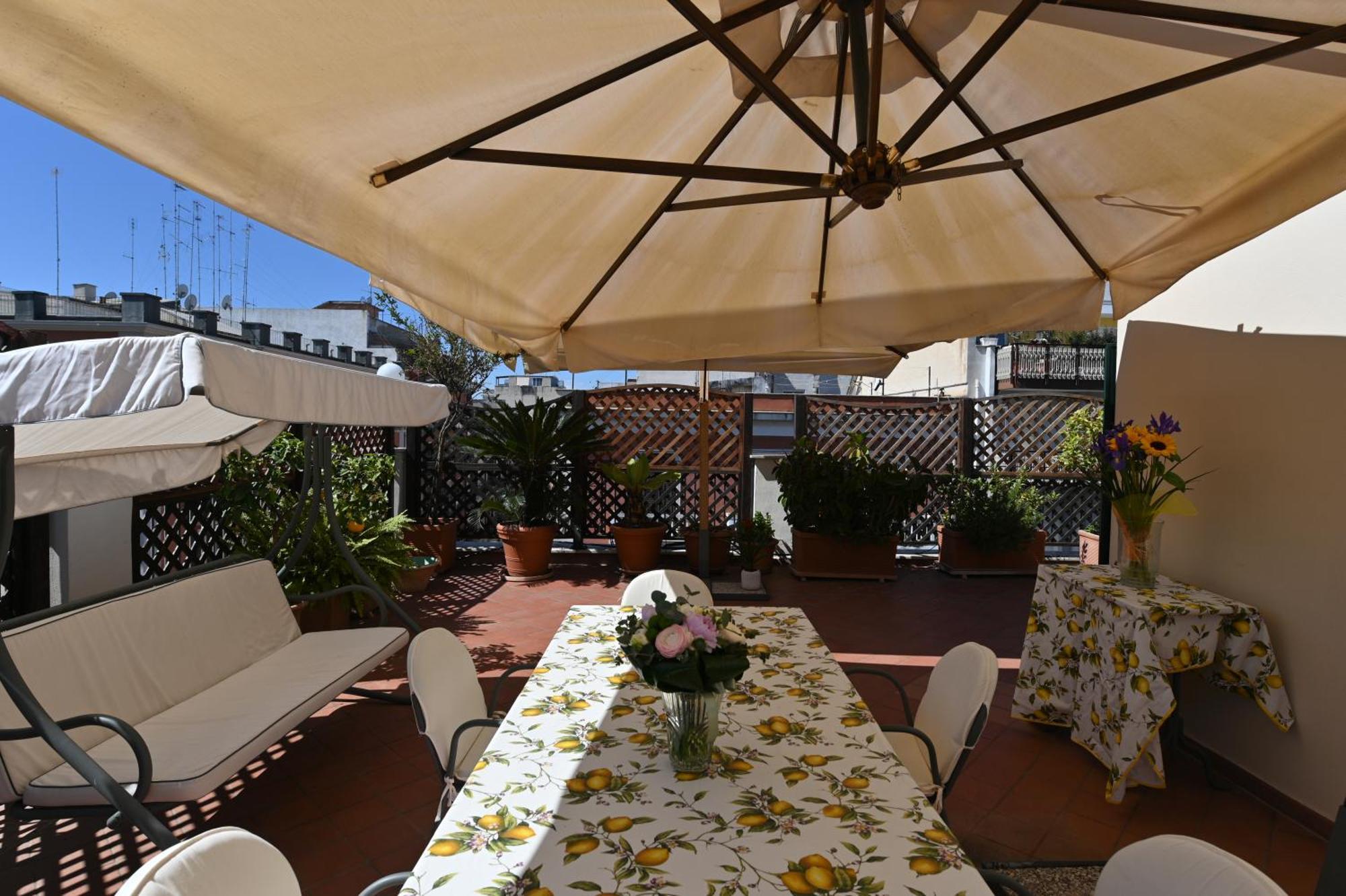 Terrazza128 Lägenhet Bari Exteriör bild