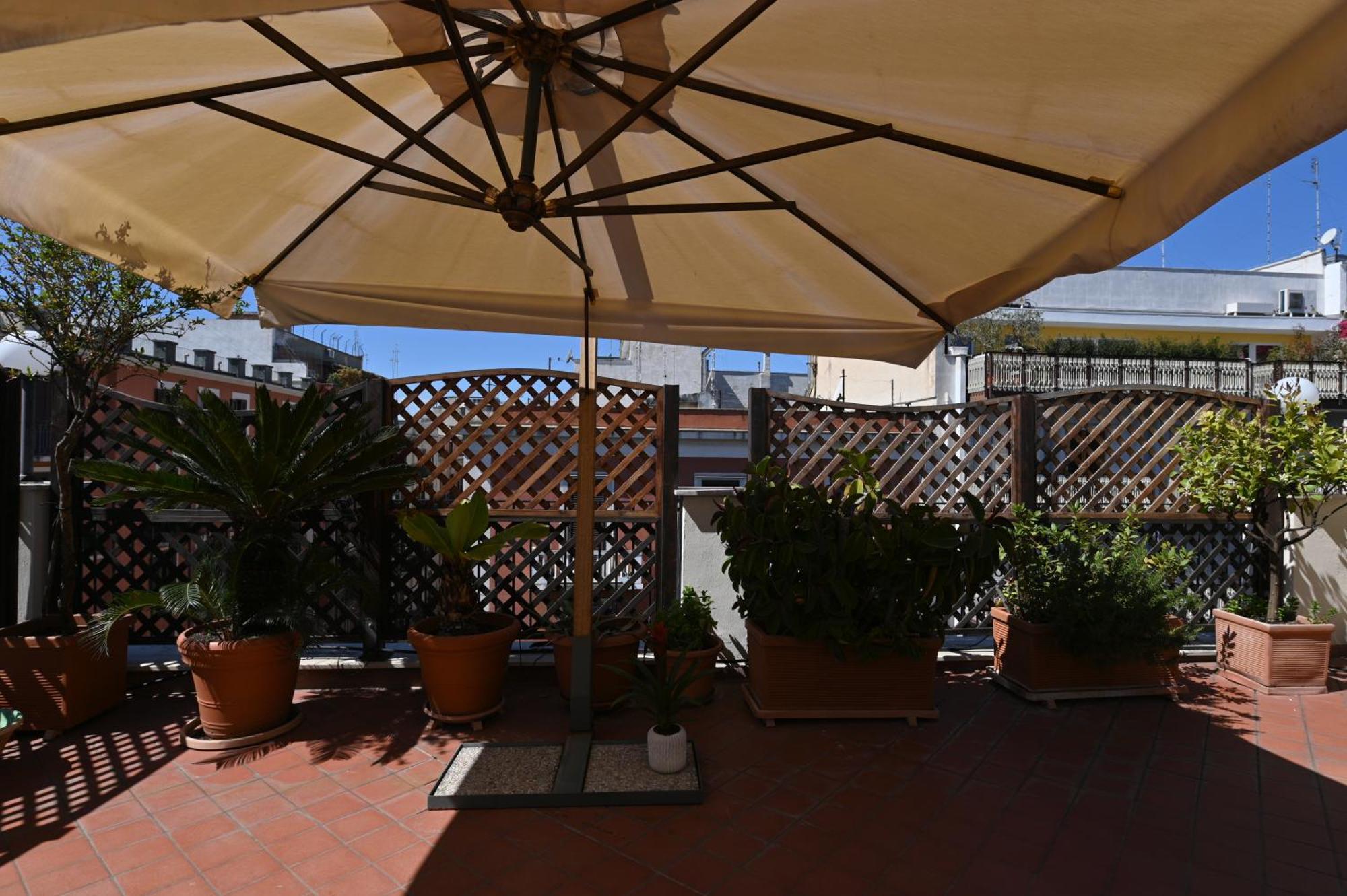 Terrazza128 Lägenhet Bari Exteriör bild
